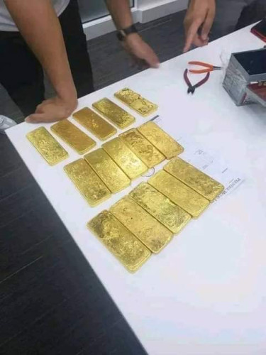 Seeking for gold buyers